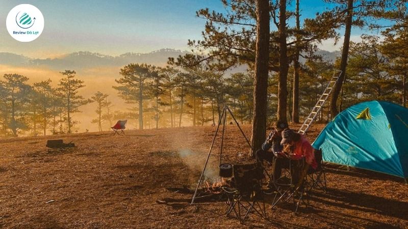 Trải nghiệm cắm trại giữa thiên nhiên đồi Đa Phú