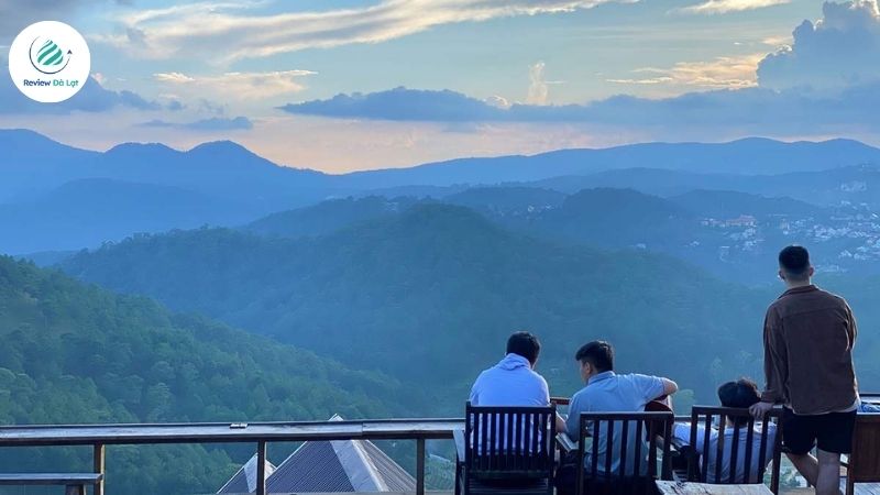 Check-in cực chất với loạt điểm đến gần Cheo Veooo Đà Lạt