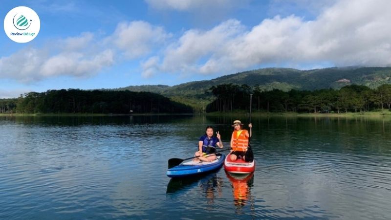 Chèo thuyền kayak là cơ hội để lắng nghe thiên nhiên, thư giãn tâm trí