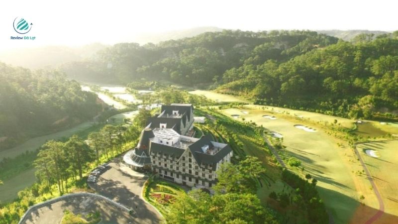 Swiss-Belresort Tuyền Lâm thiết kế với không gian như đang ở Châu Âu