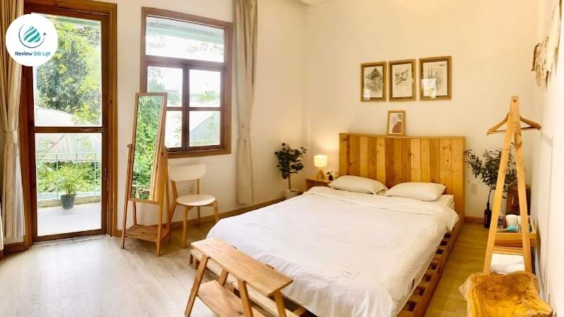 Không gian yên bình với phòng ốc đầy đủ tiện nghi từ homestay Nhà Bên Dốc