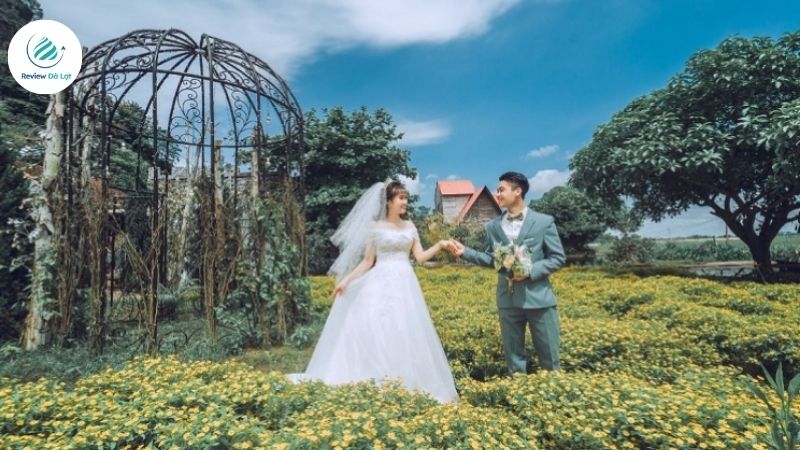 Phim trường Secret Garden một trong những địa điểm chụp hình cưới đẹp