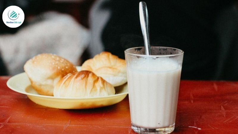 Sữa đậu nành Đà Lạt – Món ngon dân dã gây thương nhớ du khách