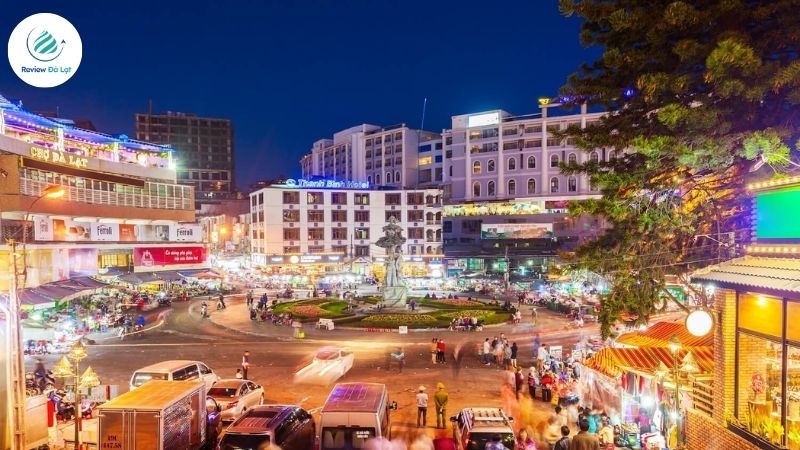 Một số địa điểm vui chơi gần tiệm nướng Nàng Thơ