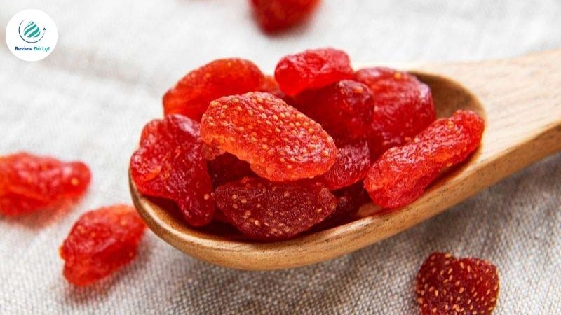 Dâu tây sấy dẻo - Lưu giữ hương vị đặc trưng của trái cây sấy Đà Lạt