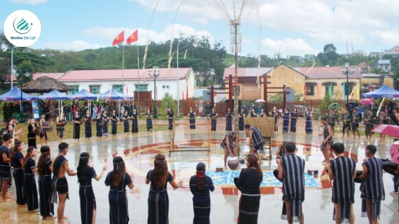 Trải nghiệm văn hóa đặc sắc của người dân tộc K'Ho