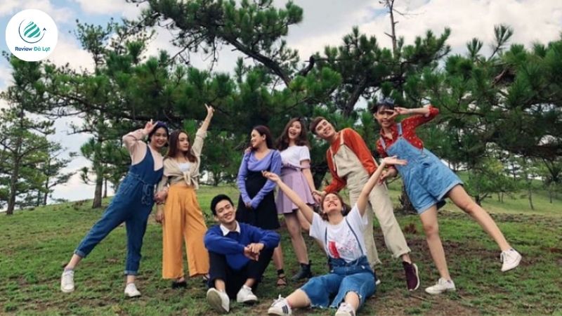 Bạn nên chuẩn bị những bộ trang phục thoải mái ở Đà Lạt
