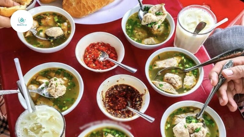 Bánh mì xíu mại Hồng