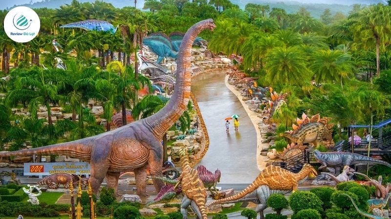 Vườn nhiệt đới khủng long