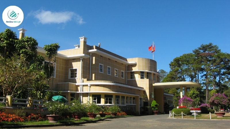 Kiến trúc độc đáo của Dinh Bảo Đại