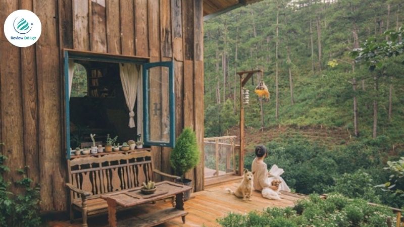 Lưng Chừng Cafe – Chốn trú ẩn bình yên giữa phố núi